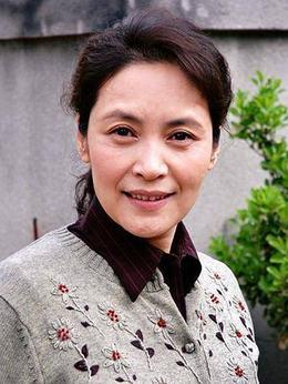 宋晓英个人资料,才华横溢的艺术家，人生历程与艺术成就