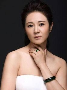 蒋小静个人资料,才华横溢的青年才俊，多领域成就斐然