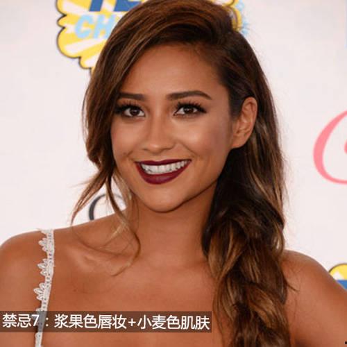 小麦色皮肤图片